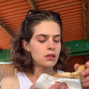 Meet your Posher, Sabrina